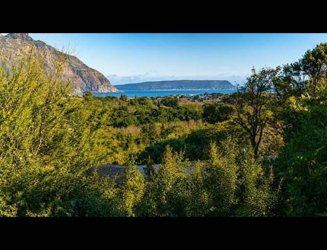LAND FOR SALE IN VICTORSKLOOF